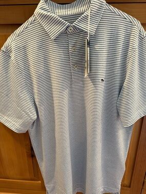 Vineyard’s Vine Performance Polo Bradley Stripe. Yacht Blue